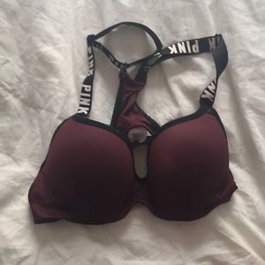 VS pink bra